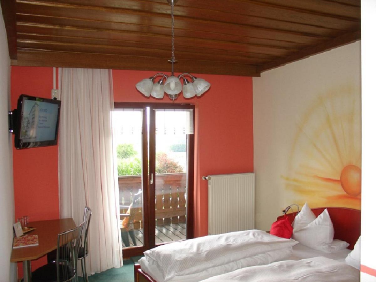 פורת אים וואלד Landhotel Waldesruh מראה חיצוני תמונה