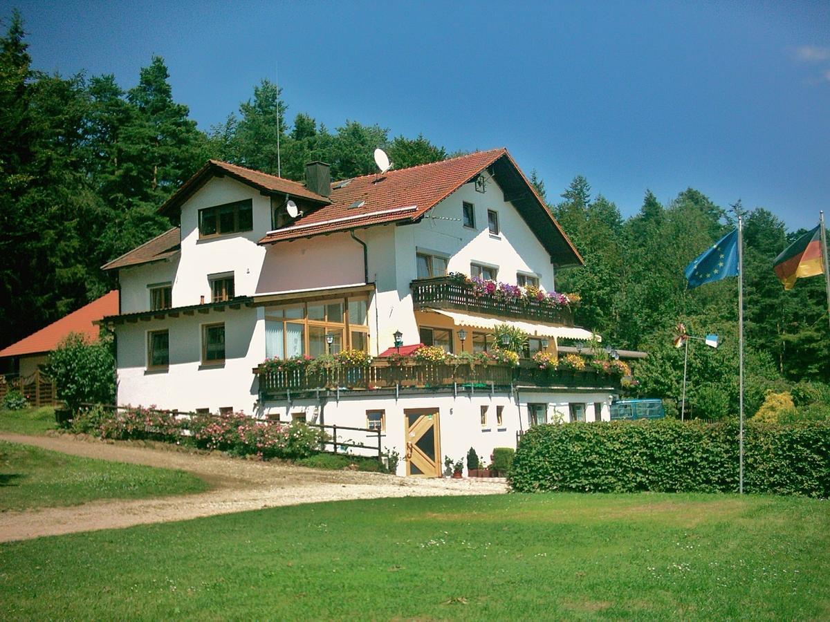 פורת אים וואלד Landhotel Waldesruh מראה חיצוני תמונה